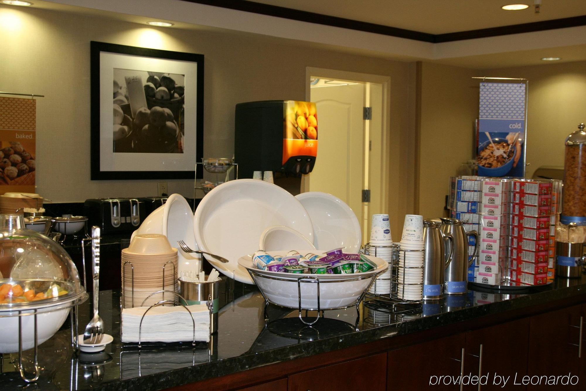 Hampton Inn Alpine Restoran gambar